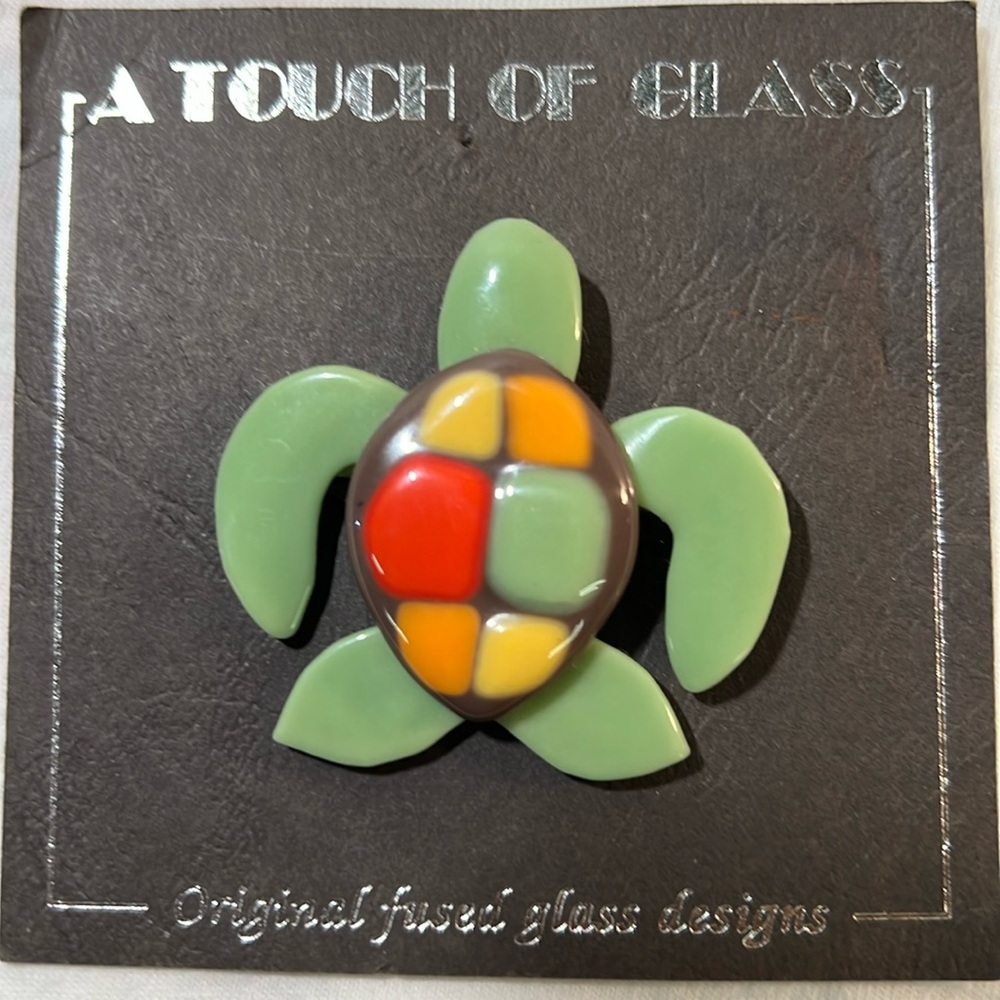 Fused glass Turtle pin